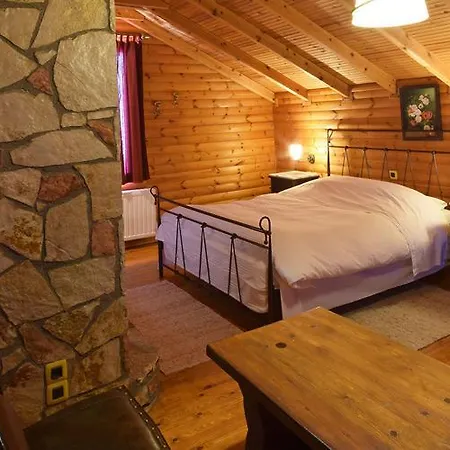 בקתה Ermis Katafigio *